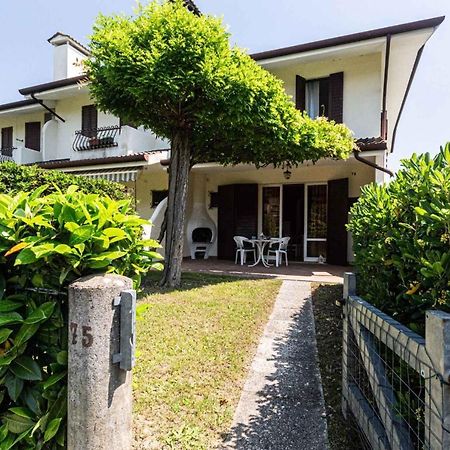 Holiday Home Porto Santa Margherita 40296 Exterior photo