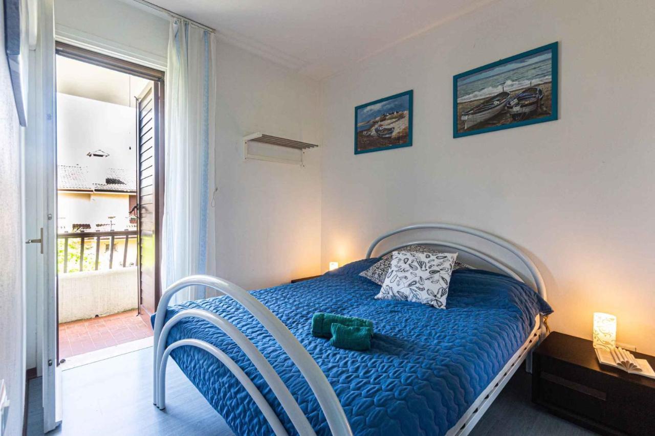 Holiday Home Porto Santa Margherita 40296 Exterior photo