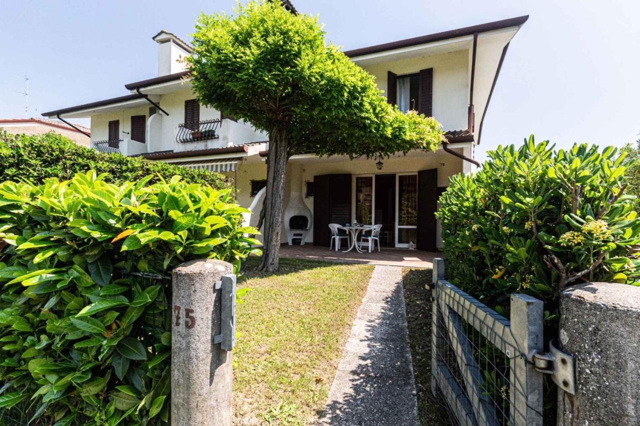 Holiday Home Porto Santa Margherita 40296 Exterior photo