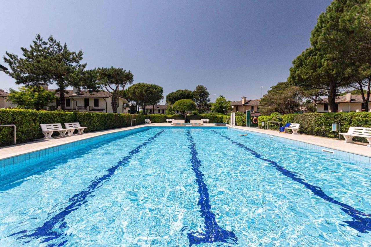 Holiday Home Porto Santa Margherita 40296 Exterior photo